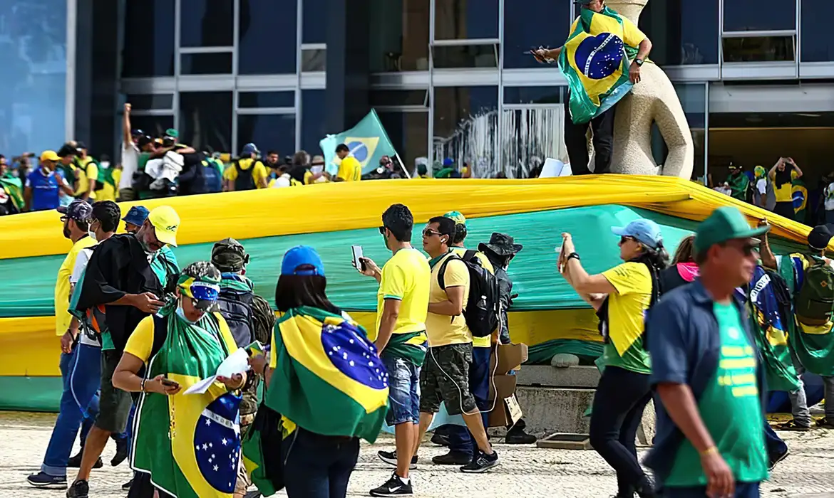 Ataques do 8/1 revelaram ódio ao STF