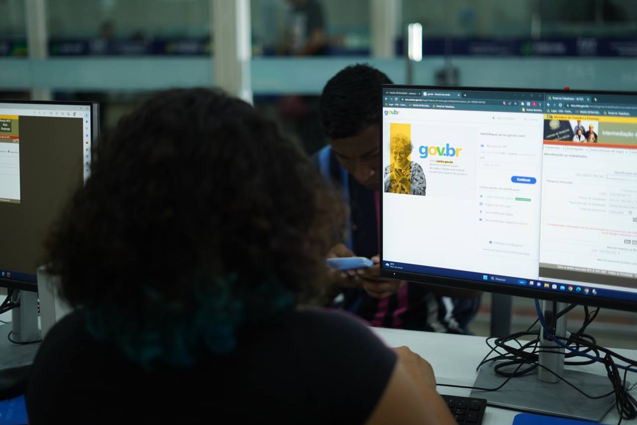 Sine Amazonas divulga 63 vagas