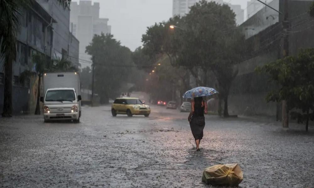 Chuvas em São Paulo causam transtornos