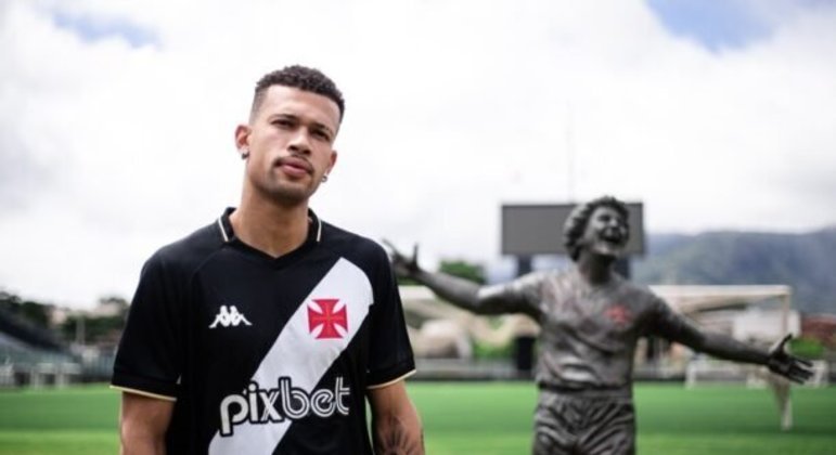 Reforço do Vasco, João Victor conhece São Januário