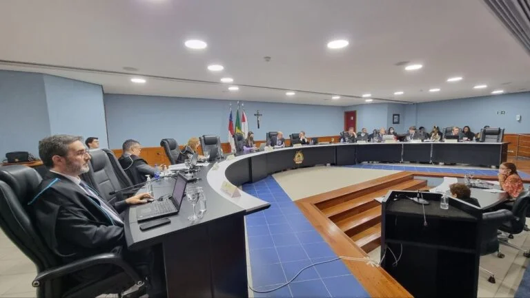 Ex-presidente da Câmara de Rio Preto da Eva terá que devolver R$ 1,1 milhão