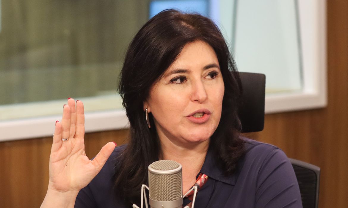 Tebet garante recursos para pagar pisos salariais