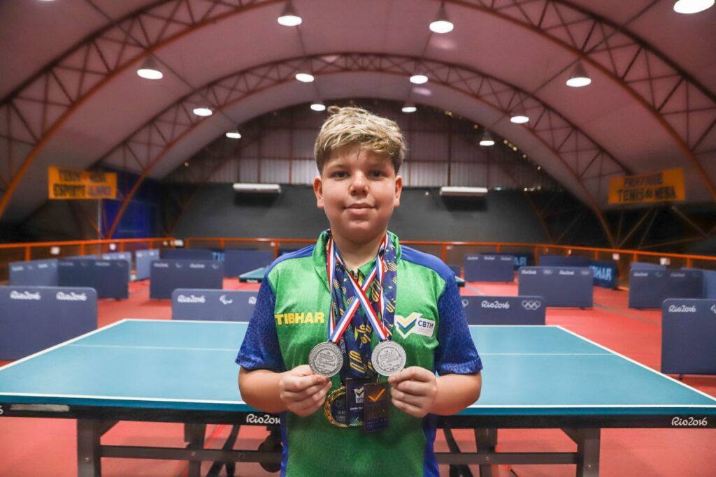 Promessa do tênis de mesa amazonense