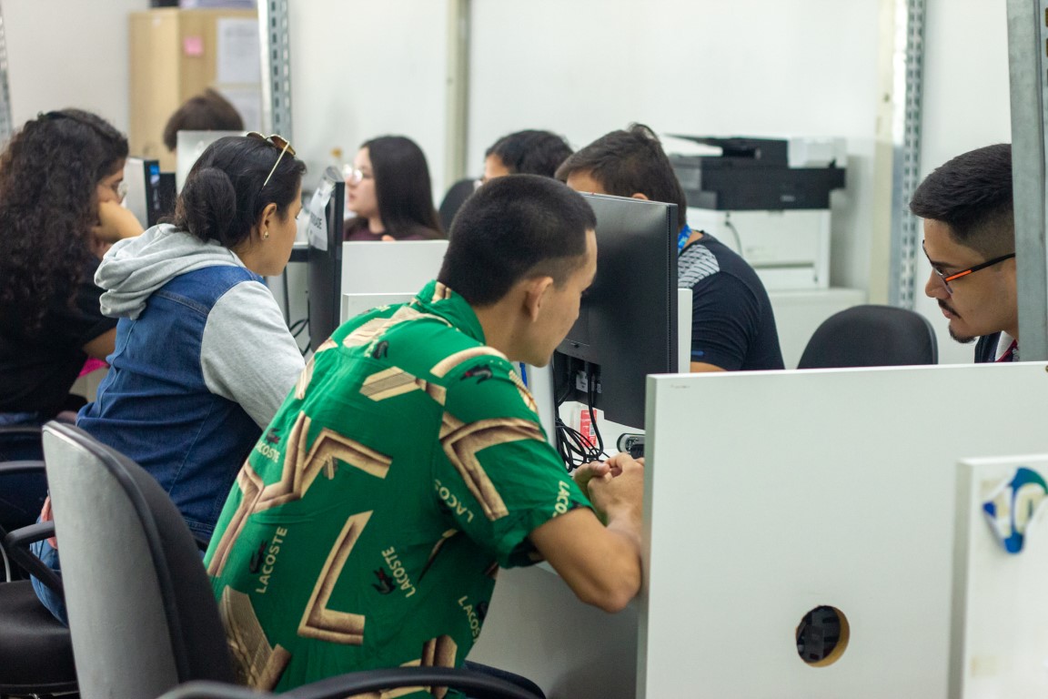 Sine Amazonas divulga 135 vagas de emprego