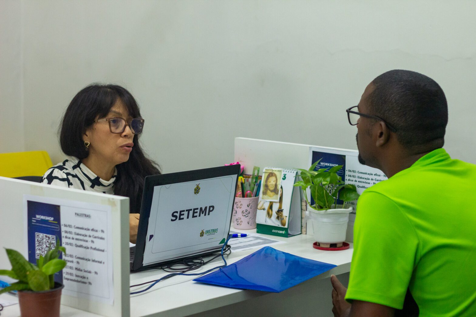 Sine Amazonas divulga 116 vagas de emprego