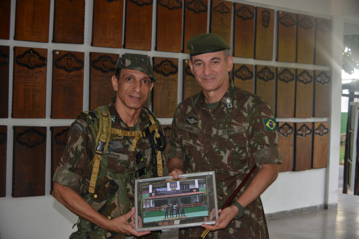 Subcomandante do CIGS também é um dos alvos