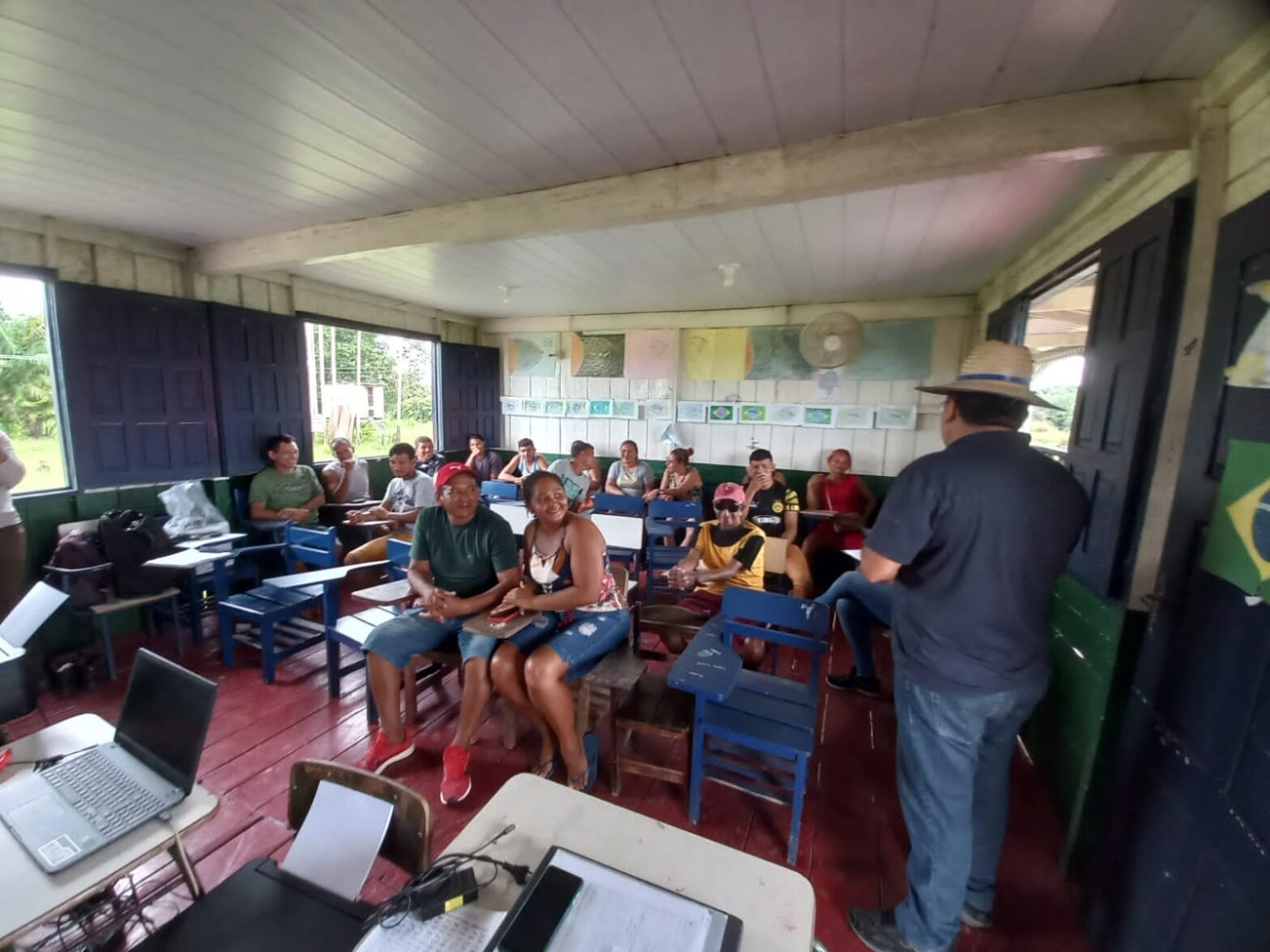 Idam realiza mutirão de serviços em cinco comunidades rurais de Manacapuru