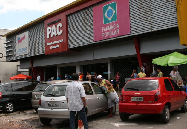 Deputado denuncia cobrança de propina para emissão de carteiras