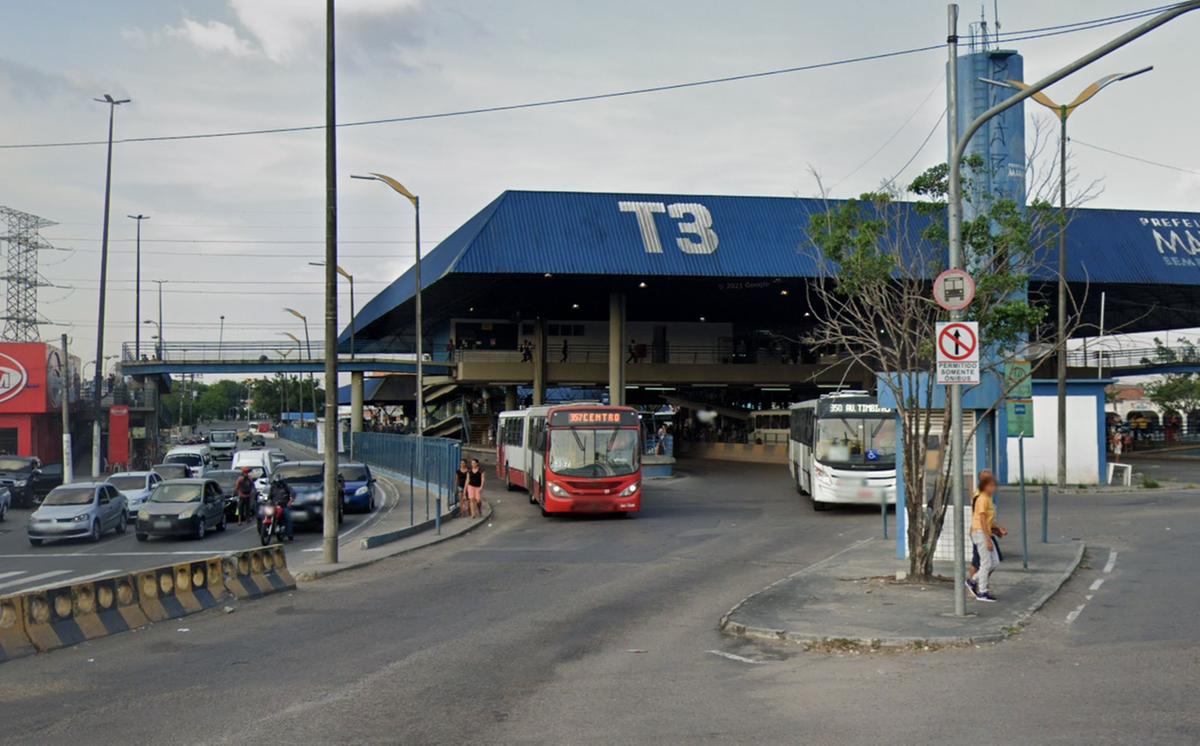 Quadrilha especializada em roubo a ônibus da avenida Max Teixeira