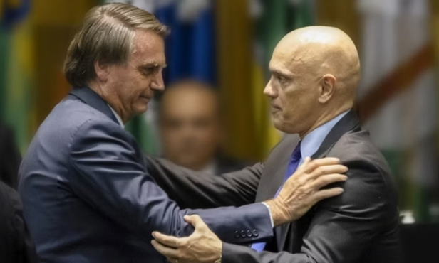 A última cartada de Bolsonaro para não ser julgado por Moraes