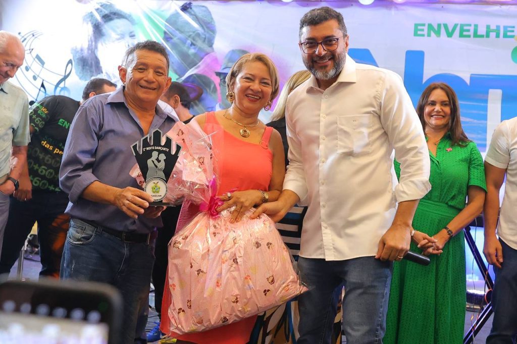 Governador Wilson Lima destaca avanços das políticas para pessoa idosa em baile