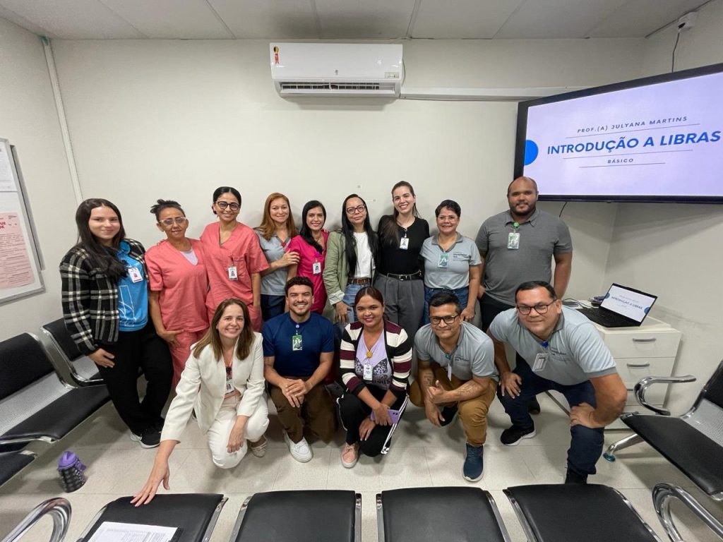 Complexo Hospitalar Sul promove oficinas de Libras para fortalecer o acolhimento a pessoas