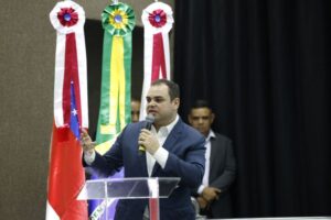 Governador interino Roberto Cidade destaca Feclam como instrumento de fortalecimento das Casas Legislativas do Amazonas